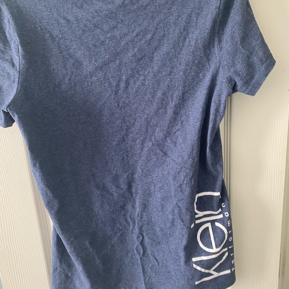 calvin klein tee - Picture 4 of 4